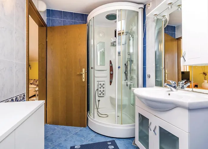Apartamento Stunning In With Wifi Matulji